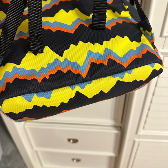 Hunters Kids Mini Preschool Backpack - Picture 9 of 10